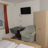 Ap411 Schlafzimmer "3" = 1 Doppelbett p3