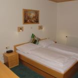 Ap411 Schlafzimmer "1" = 1 Doppelbett p2