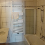 Ap412-Bad/Dusche p2