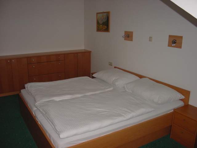431-schlafzimmer für 3 Pers. p2